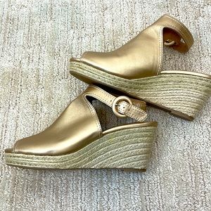 NEW!  Comfort View Gold Metallic Wedge Sandals
